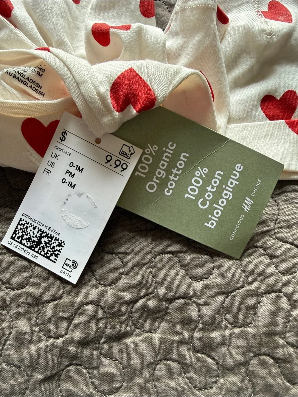 H&M Cream and Red Heart Baby Matching Set